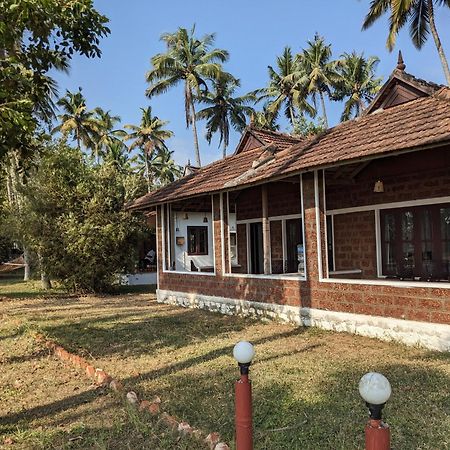 Baycliff Cottages Varkala Eksteriør billede